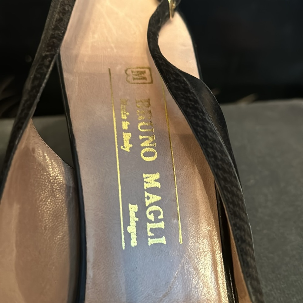 Vintage Bruno Magli black slingback heels size 9.5 - Picture 14 of 17